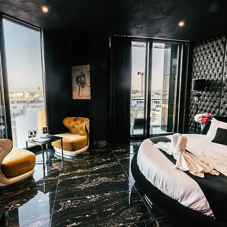 מלון Hugo's Boutique - Adults Only