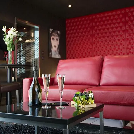 Hugo's Boutique - Adults Only Saint Julian's
