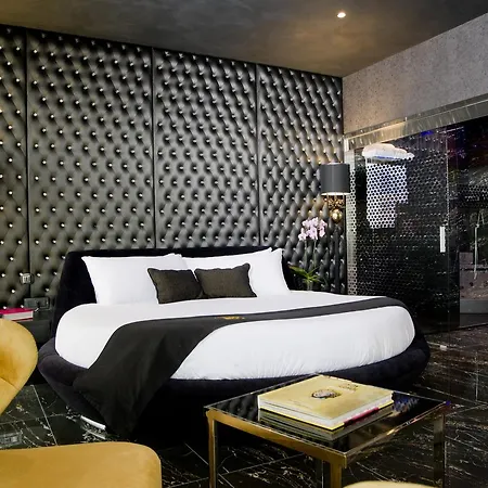 Hugo's Boutique - Adults Only Hotel 4*