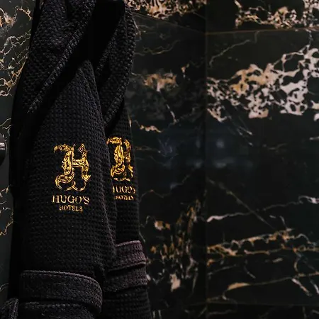 Hugo's Boutique - Adults Only 4* Saint Julian's