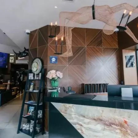 Hugo'S Boutique Hotel - Adults Only 4*