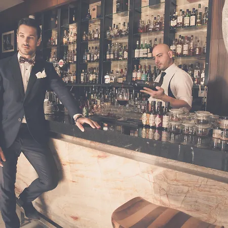 Hotel Hugo'S Boutique Hotel - Adults Only 4*