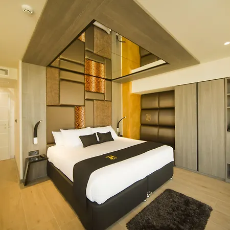 Hugo's Boutique - Adults Only Hotel 4*