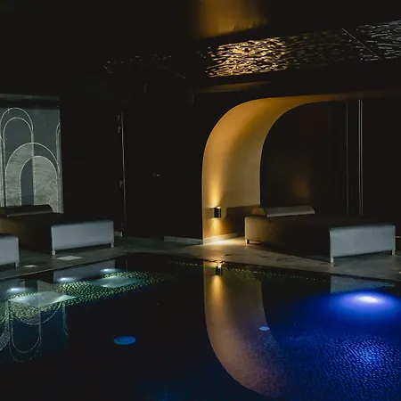 Hugo's Boutique - Adults Only 4* San Ġiljan