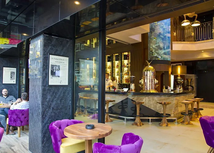 Hugo's Boutique - Adults Only 4* St. Julian's