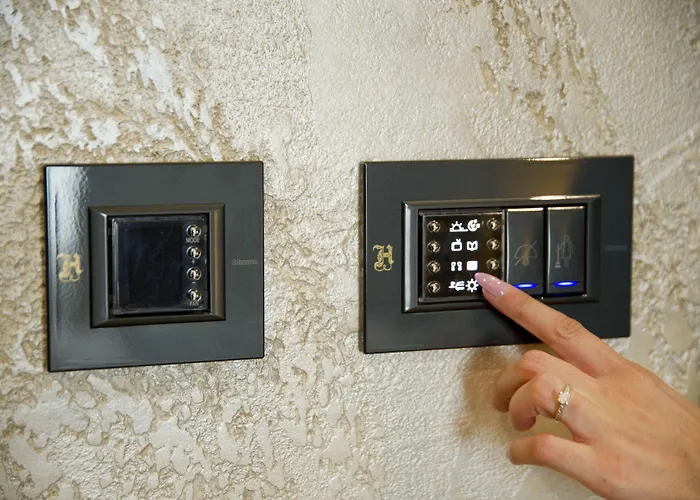 Hugo's Boutique - Adults Only St. Julian's