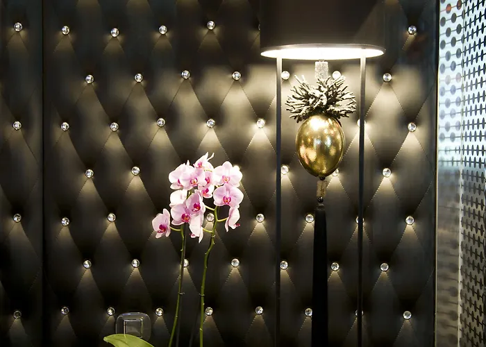 Hugo's Boutique - Adults Only 4* Saint Julian's