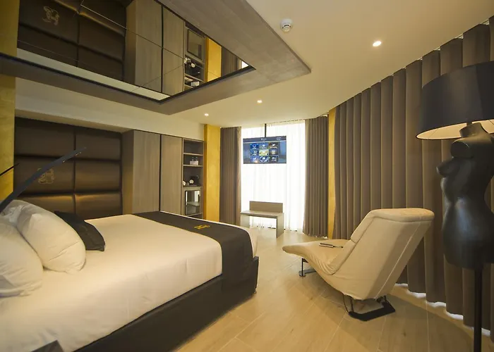 Hugo's Boutique - Adults Only Hotel San Ġiljan