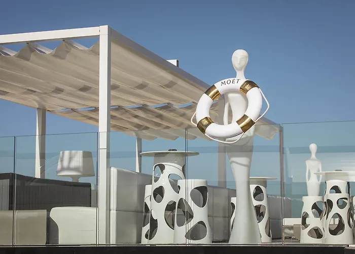 Hugo's Boutique - Adults Only Hotel 4*